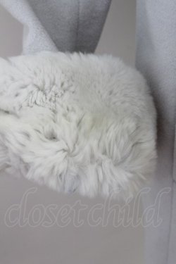 画像10: LODISPOTTO / 3つリボン袖先ファーノーカラーコート  グレーXゴールド T-25-07-31-002-LO-CO-SA-ZT-C002