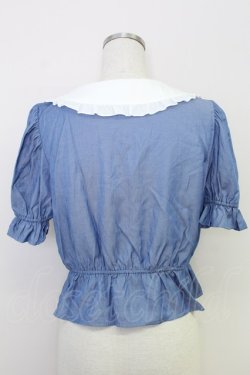 画像2: axes femme POETIQUE / ビッグフリル襟リボンブラウス  サックスＸ白 T-25-07-31-008-AX-BL-SA-ZT