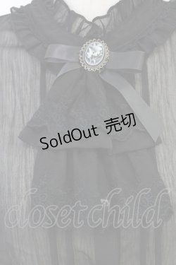 画像3: axes femme / カメオ×ジャボブローチ付ブラウス  ブラック T-25-07-31-011-AX-BL-SA-ZT074