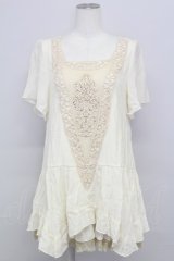 axes femme / BIGモチーフイレヘムチュニ  キナリ T-25-08-10-008-AX-OP-HR-ZT