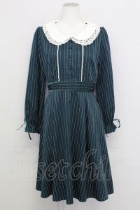 axes femme POETIQUE / レース襟ストライプ長袖ワンピース  グリーンＸ白 T-25-08-12-023-AX-OP-SA-ZT