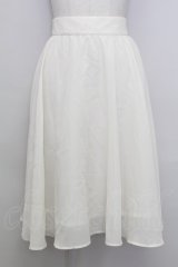 F i.n.t / ラインゴムベルト付きシアースカート  アイボリー T-25-08-12-030-CA-SK-SA-ZT