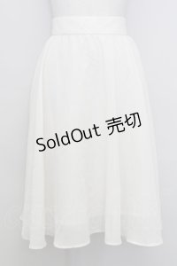 F i.n.t / ラインゴムベルト付きシアースカート  アイボリー T-25-08-12-030-CA-SK-SA-ZI