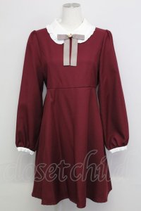 Amavel / フリル襟長袖ワンピース  ボルドー T-25-08-16-025-CA-OP-SA-ZT