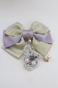 Enchantlic Enchantilly / すみれの茶器リボンブローチ  ラベンダーＸゴールド T-25-08-21-024-LO-AC-SA-ZT