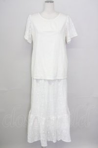 INGEBORG / 2022’サマーハッピーセット(セットアップ) 4(11号) ホワイト T-25-08-24-011-LO-SK-SA-ZI