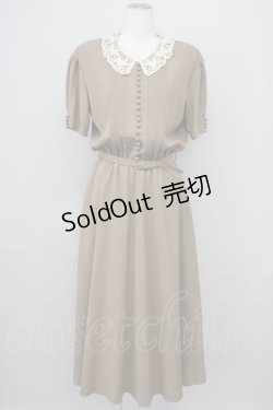 画像1: INGEBORG / レース襟半袖ワンピース  ベージュ T-25-08-24-014-LO-OP-SA-ZI