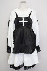 Luna Planetarium(海外ロリータブランド) / クロスエプロン付きワンピース  白Ｘ黒 T-25-08-30-027-LO-CO-SA-ZS