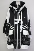 REFLEM / サイバー切り替えボリュームネック半袖ジャージパーカー  黒Ｘ白 T-25-09-10-009-PU-TO-SA-ZT
