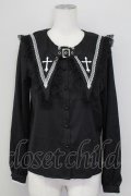 MA*RS / ベルト付きクロス刺繍ブラウス  黒Ｘ白 T-25-09-15-006-EL-BL-SA-ZT