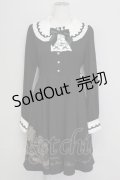 Amavel / 不思議の迷宮バックティアードワンピース  黒Ｘ白 T-25-09-15-014-CA-OP-SA-ZI