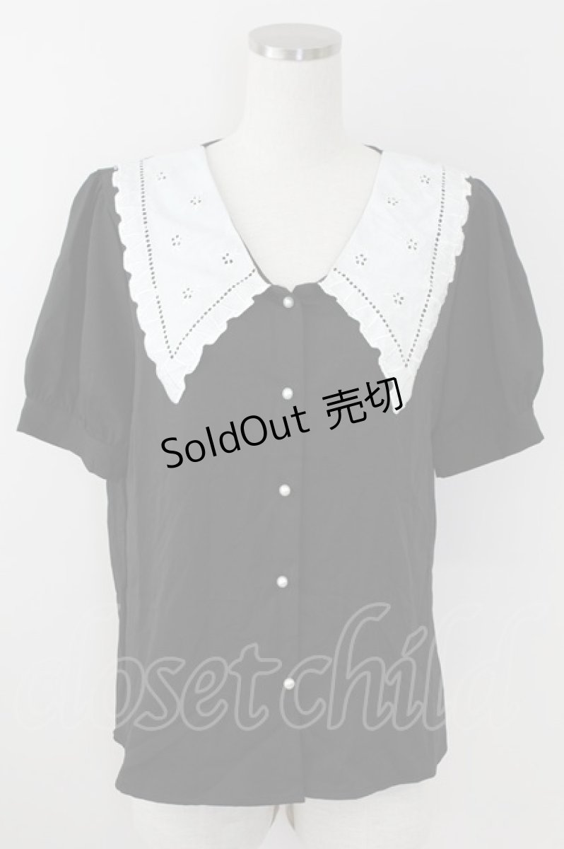 画像1: 【SALE】axes femme POETIQUE / レース襟ブラウス M 黒Ｘ白 T-25-09-21-017-AX-BL-SA-ZH (1)
