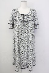 INGEBORG / 小花柄ワンピース 11 ブラック T-25-09-26-006-LO-OP-SA-ZT443