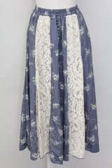axes femme / レース花パッチワークスカート  ブルー T-25-10-02-025-AX-SK-HR-ZS