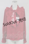 axes femme / ハローキティ刺繍ブラウス  赤 T-25-10-05-004-AX-BL-SA-ZT