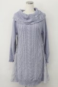 axes femme / 裾レース切り替えニットオフショルワンピース  サックス T-25-10-08-029-AX-OP-SA-ZT
