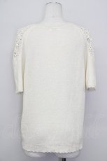 画像2: 【SALE】axes femme / パール付き肩レースサマーニット M アイボリー T-25-10-10-002-AX-TO-SA-ZT255 (2)