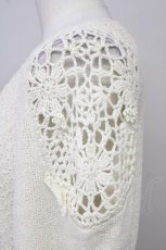 画像3: 【SALE】axes femme / パール付き肩レースサマーニット M アイボリー T-25-10-10-002-AX-TO-SA-ZT255 (3)