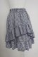 画像2: axes femme POETIQUE / リボン付バックフリルスカート  黒Ｘ白 T-25-10-16-009-AX-SK-SA-ZT (2)
