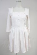 E hyphen world gallery / フリルピンタック長袖ワンピース  ピンク T-25-10-19-022-LO-OP-SA-ZT