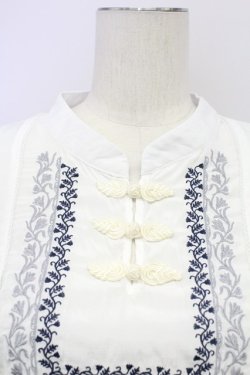 画像4: axes femme / チャイナボタン×刺繍チュニ M シロ T-25-10-24-004-AX-OP-SA-ZT