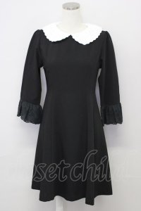 LODISPOTTO / パール刺繍襟ワンピース M 黒Ｘ白 T-25-10-25-032-LO-OP-SA-ZT429