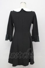 画像2: 【SALE】LODISPOTTO / パール刺繍襟ワンピース M 黒Ｘ白 T-25-10-25-032-LO-OP-SA-ZT429 (2)
