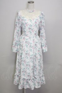 Kurumi Collaboration / KRハナジゴスリーブワンピース M 白 T-25-10-25-008-LO-OP-SA-ZT404