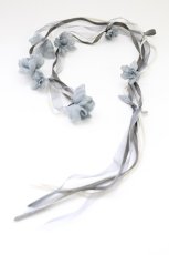 画像1: 【SALE】INGEBORG / オーガンジーフラワーリボン  青 T-25-10-29-022-LO-AC-SA-ZT486 (1)