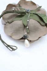 画像3: 【SALE】INGEBORG / パールドットカメリアコサージュ  ブラウン T-25-10-29-027-LO-AC-SA-ZT434-F001 (3)