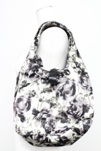 INGEBORG / 薔薇プリントハンドバッグ  グレー T-25-10-29-012-LO-BG-SA-ZT-K026