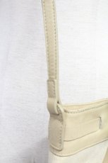 画像5: 【SALE】INGEBORG / カメリア刺繍ポシェット  アイボリー T-25-10-29-013-LO-BG-SA-ZTK026 (5)