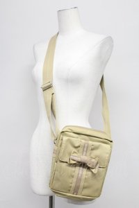 INGEBORG / ナイロンポシェット  ベージュ T-25-10-29-014-LO-BG-SA-ZT-K026