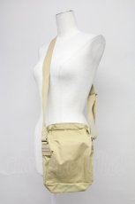 画像2: 【SALE】INGEBORG / ナイロンポシェット  ベージュ T-25-10-29-014-LO-BG-SA-ZTK026 (2)