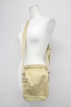 画像2: INGEBORG / ナイロンポシェット  ベージュ T-25-10-29-014-LO-BG-SA-ZT