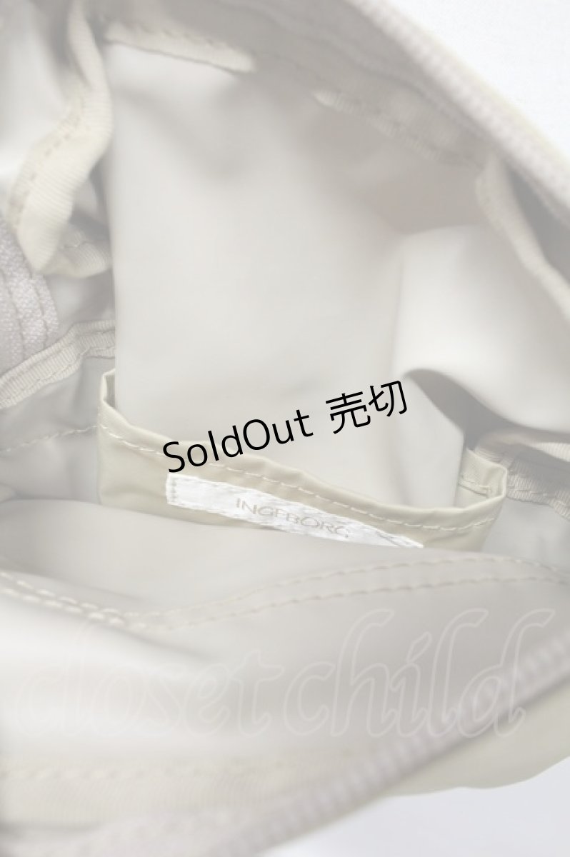 画像6: 【SALE】INGEBORG / ナイロンポシェット  ベージュ T-25-10-29-014-LO-BG-SA-ZTK026 (6)
