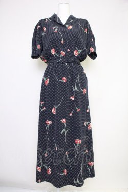画像1: INGEBORG / カーネーションドットプリント半袖ワンピース  ネイビーX赤X緑 T-25-10-30-033-LO-OP-SA-ZT