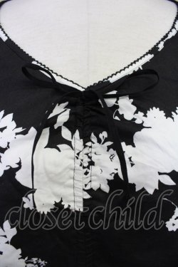 画像3: INGEBORG / シルエットフラワーブーケ半袖ブラウス M 黒X白 T-25-10-30-014-LO-BL-SA-ZT