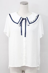 Rydia / 襟刺繍セーラー半袖ブラウス  白Ｘネイビー T-25-11-06-004-PU-BL-SA-ZI