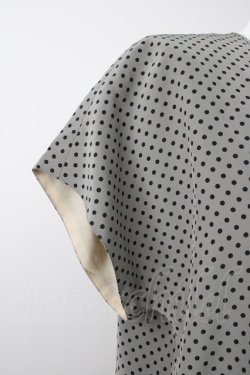画像7: INGEBORG / フロントリボン半袖ドットワンピース  グレーＸ黒 T-25-11-09-029-LO-OP-SA-ZT