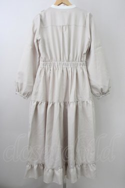 画像2: axes femme POETIQUE / ブロッキングベリー刺繍ワンピース M ベージュ T-25-11-09-037-AX-OP-SA-ZT