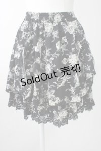 axes femme / エンジェルローズプリントスカート  黒Ｘ白 T-25-11-09-051-AX-SK-SA-ZT