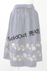 axes femme / ばら刺繍フレアスカート M 紺 T-25-11-09-053-AX-SK-SA-ZT