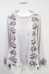 axes femme / ミュルーズ染織美術館コラボ/刺繍入りフレア袖ブラウス M グレージュ T-25-11-09-017-AX-BL-SA-ZT509