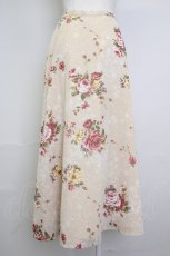 画像2: 【SALE】INGEBORG / 桜薔薇柄ロングスカート  ベージュ T-25-11-20-003-LO-SK-AS-ZT428 (2)