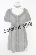 ALGONQUINS / 袖レース切替ワンピース  グレーＸ黒 T-25-11-23-028-AL-OP-SA-ZT