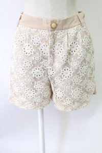 axes femme POETIQUE / オーガンジー刺繍ショートパンツ  ピンク T-25-12-03-043-AX-PA-SA-ZI