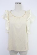 axes femme / 袖フリルカットソー  アイボリー T-25-12-03-009-AX-TO-SA-ZT