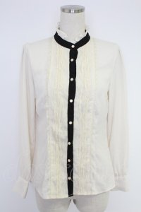 axes femme POETIQUE / レース切り替えブラウス  アイボリーＸ黒 T-25-12-03-010-AX-BL-SA-ZI