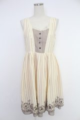 axes femme POETIQUE / アリス刺繍ストライプジャンパースカート  アイボリーＸブラウン T-25-12-03-025-AX-OP-SA-ZI